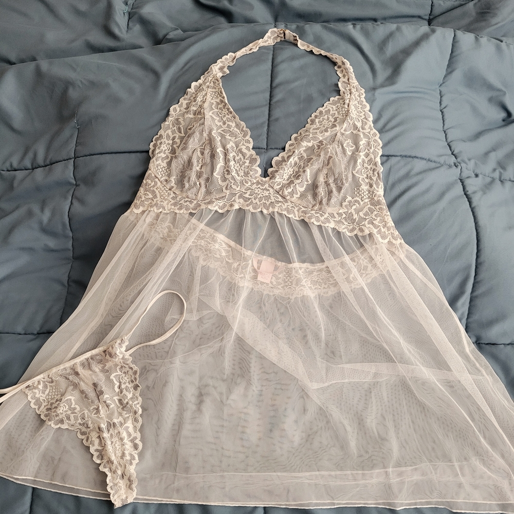 Victoria's Secret White & Gray Lace Babydoll Chemise